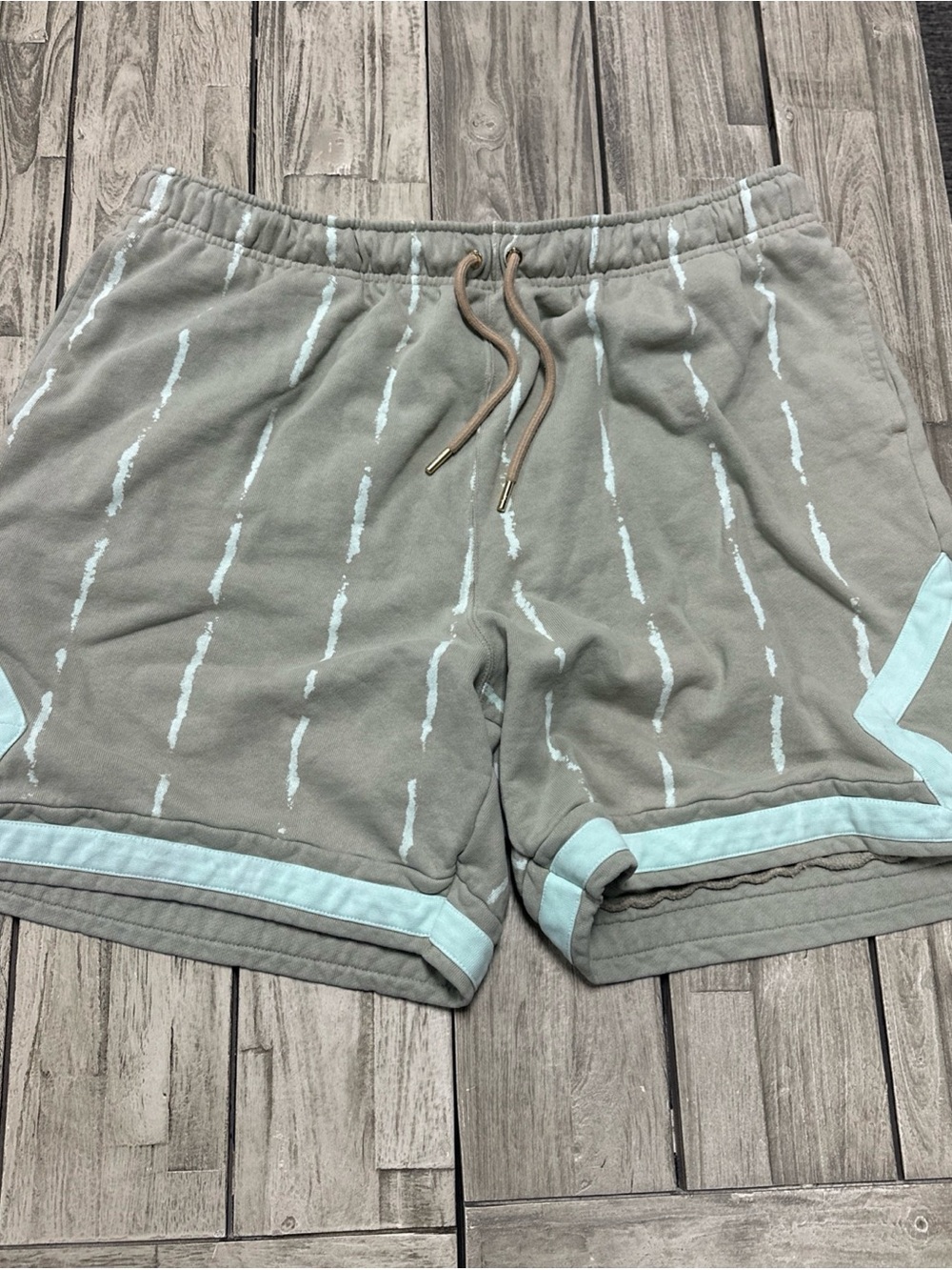 Vintage Nike Air Jordan Shorts 2XL Sea Foam Essential Fleece Diamond Pattern